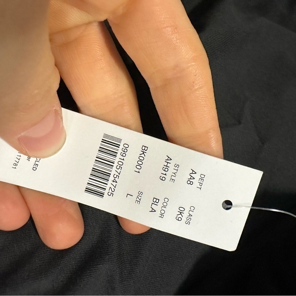 J crew broken in short sleeve vneck tee shirt black - Picture 3 of 3